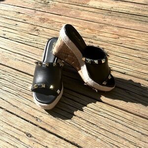 Qupid Spike Wedges Size 7